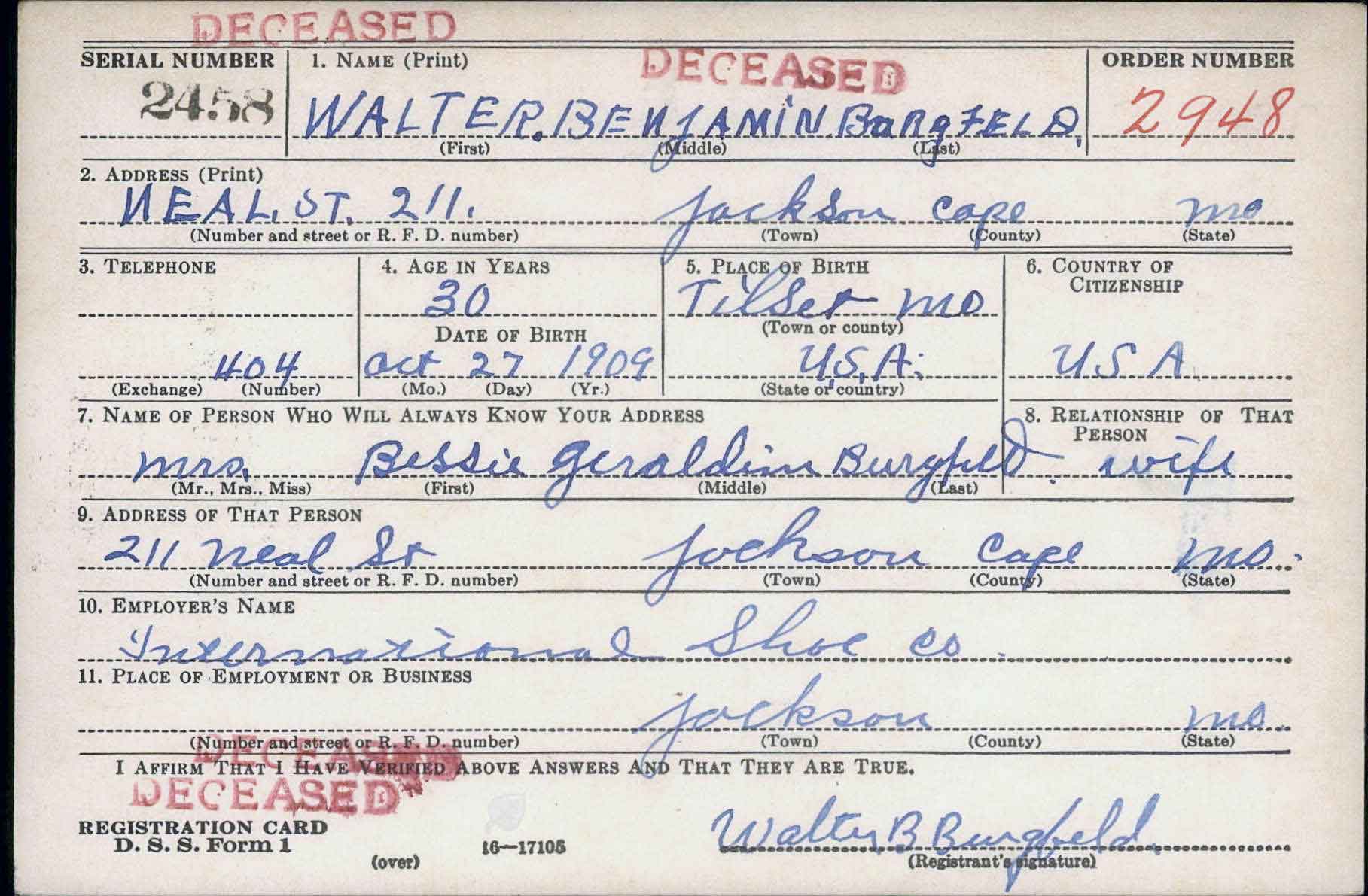 Walter Benjamin Burgfeld's Enlistment Registration Card.
